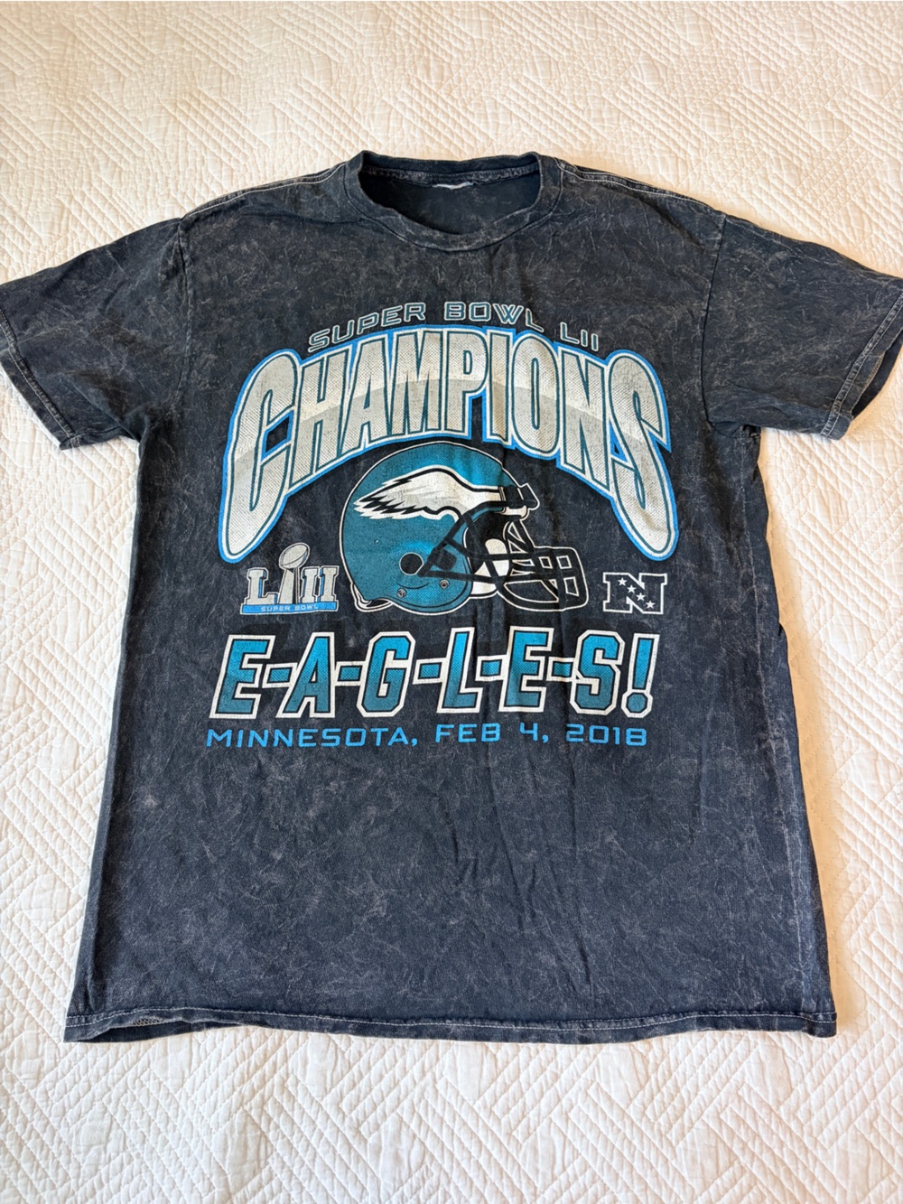 Acid Wash Vintage Super Bowl LII Champions Washed Black Graphic Tee - Eagles